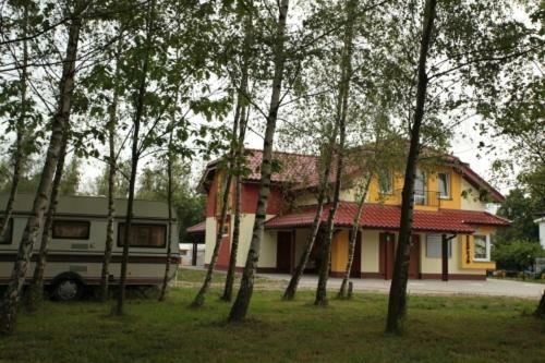 Hotel Pod Brzozami - Pokoj 2-Osobowy Z Udogodnieniami Dla Niepelnosprawnych Ustronie Morskie Exterior foto